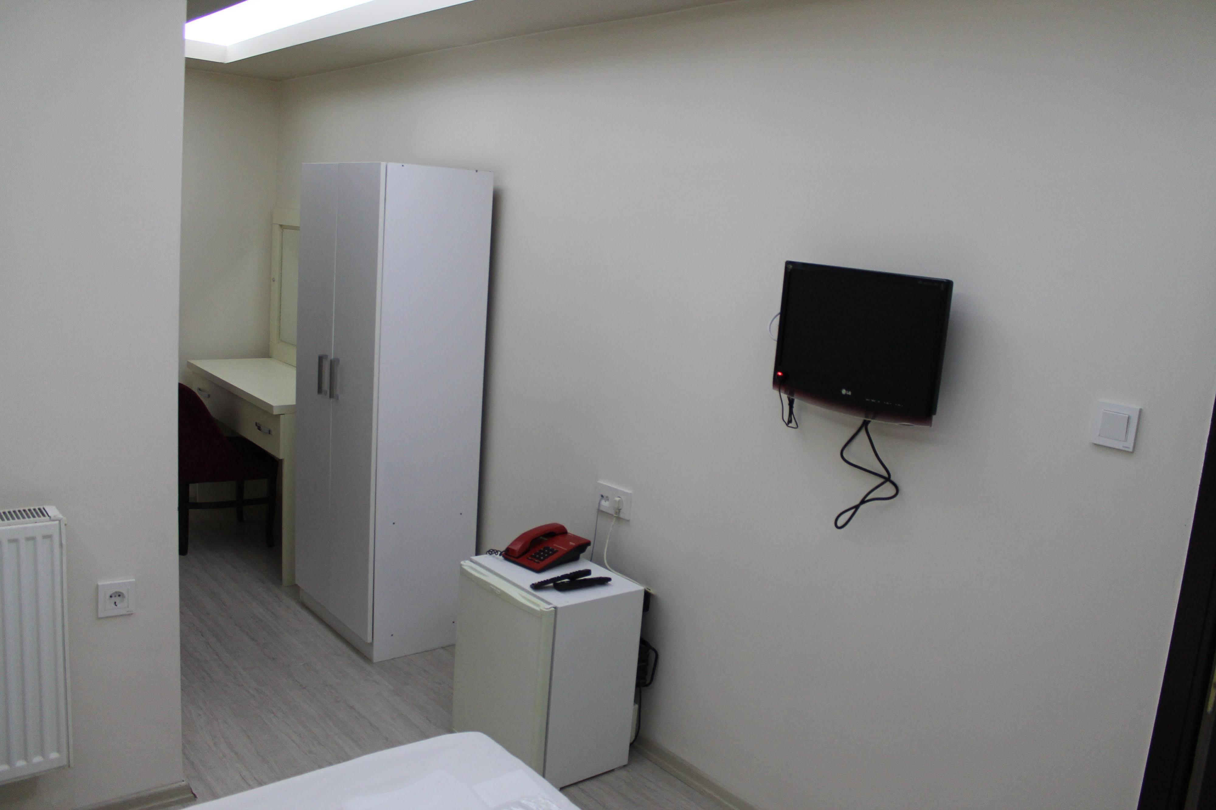 Abro Necatibey Otel